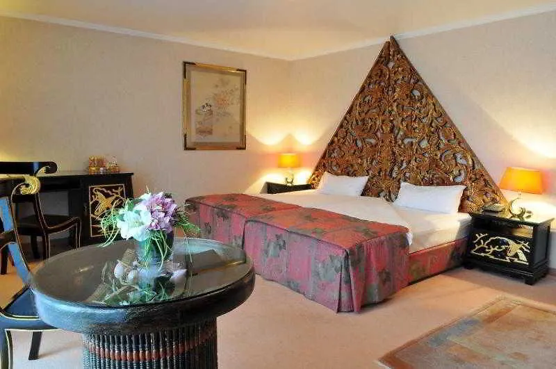Villa Westend Hotel An Der Messe Frankfurt am Main 4*,
